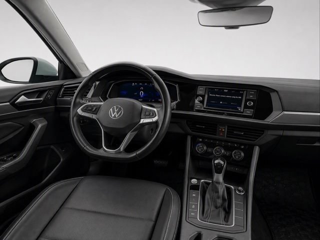 Used 2023 Volkswagen Jetta SE w/ Panoramic Sunroof Package FWD image 12
