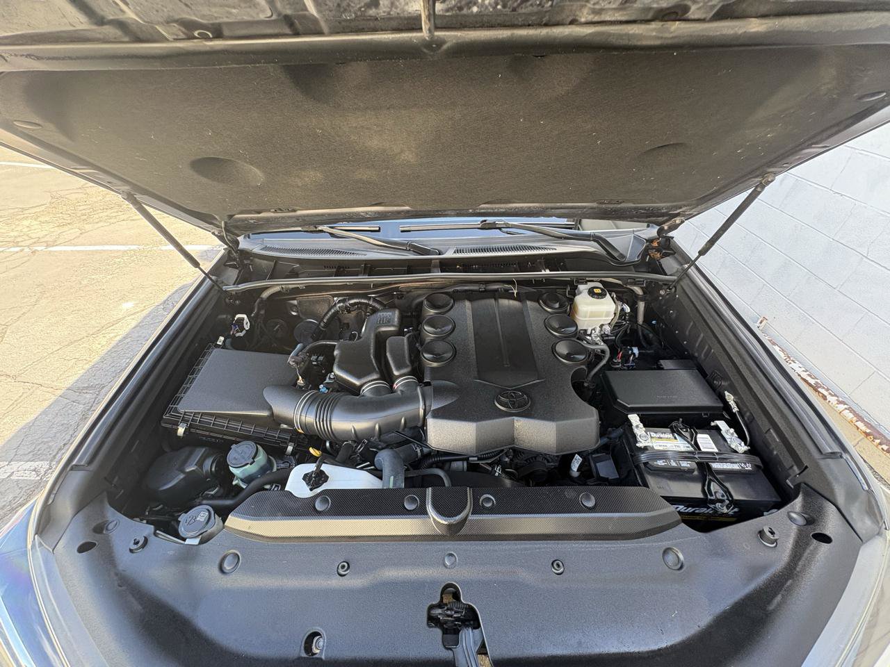 Used 2018 Toyota 4Runner Limited AWD/4WD image 28