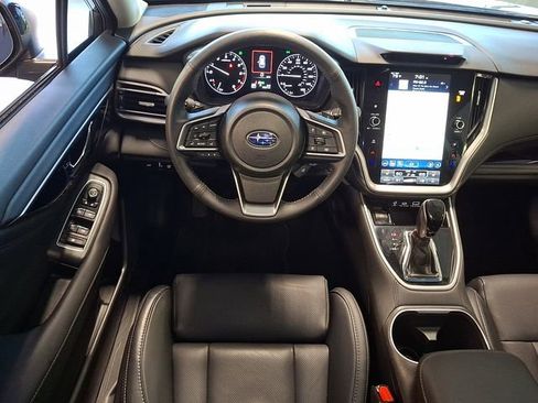 Certified 2025 Subaru Outback Limited AWD/4WD image 11