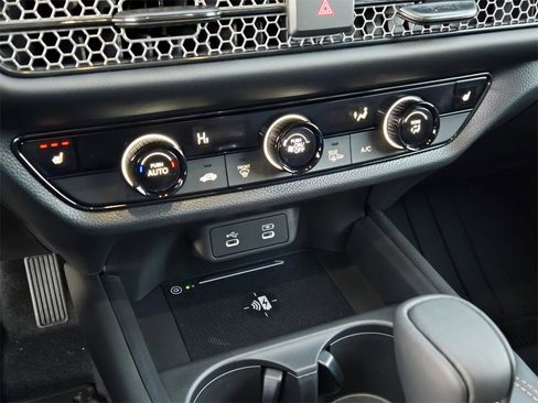 New 2026 Honda HR-V Sport image 22