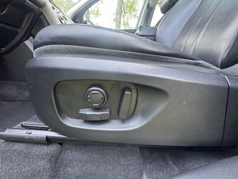 Used 2017 Land Rover Discovery Sport HSE image 12