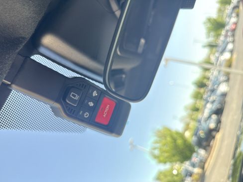 Used 2025 Toyota 4Runner SR5 image 38