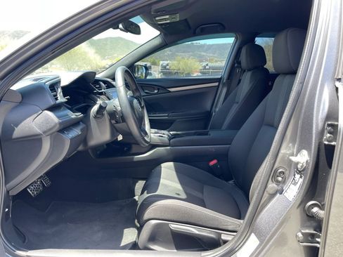 Used 2017 Honda Civic Sport image 14