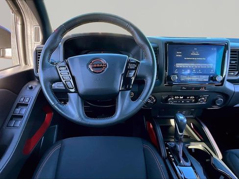 Used 2024 Nissan Frontier PRO-4X w/ Off-Road Protection Package image 10