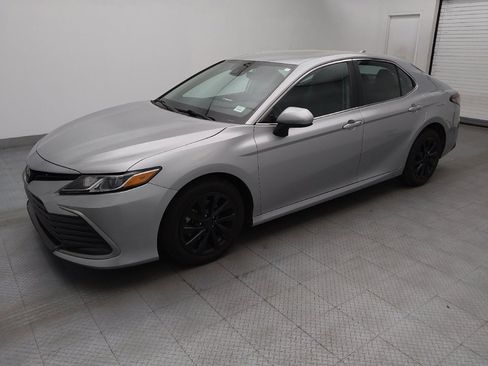 Used 2024 Toyota Camry LE image 2