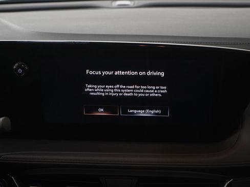 Used 2025 Buick Encore GX Avenir w/ Avenir Technology Package AWD/4WD image 15