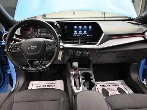 Used 2024 Chevrolet Trax RS w/ Driver Confidence Package FWD image 20