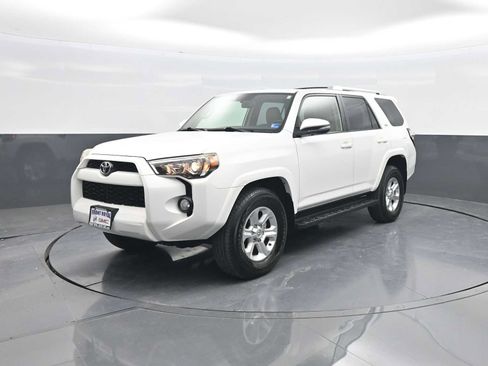 Used 2015 Toyota 4Runner SR5 Premium AWD/4WD image 4