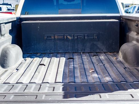 Used 2019 GMC Sierra 2500 Denali w/ Duramax Plus Package image 5