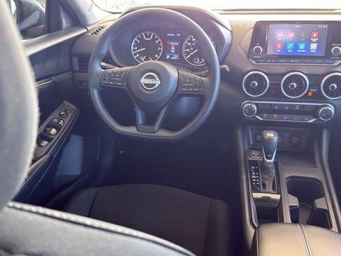 Used 2024 Nissan Sentra S image 22