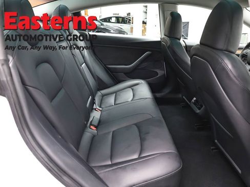 Used 2023 Tesla Model 3 Standard Range RWD image 17