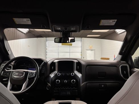 Used 2019 GMC Sierra 1500 SLT w/ SLT Premium Plus Package image 20