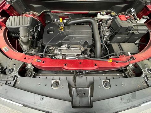 Used 2025 Chevrolet Equinox LT w/ Convenience Package II FWD image 33
