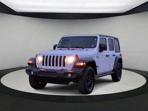 Used 2023 Jeep Wrangler Unlimited Sport AWD/4WD image 4