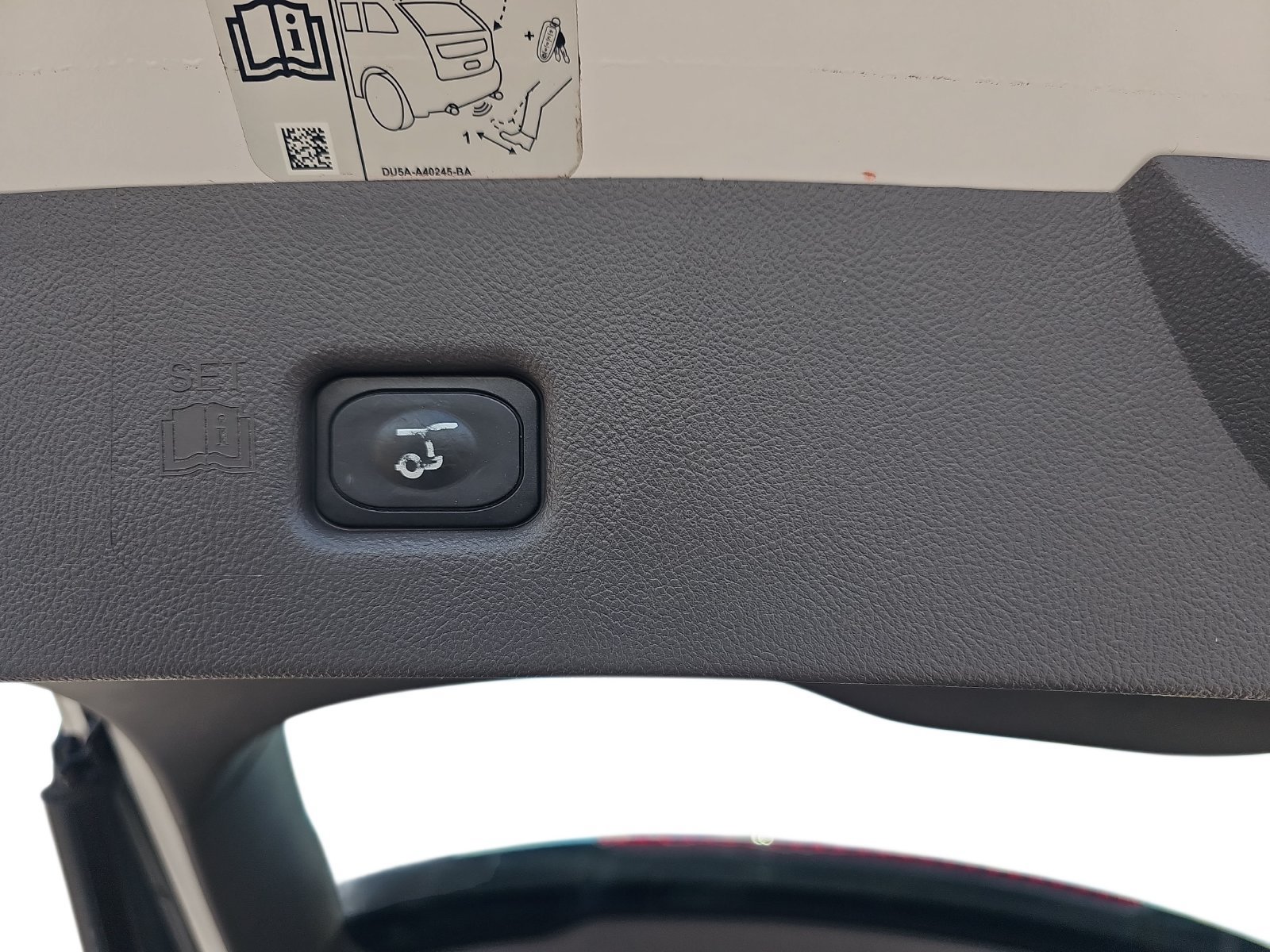 Used 2017 Lincoln MKX Reserve AWD/4WD image 34