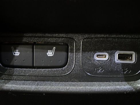 Used 2022 Cadillac XT4 Premium Luxury w/ Technology Package image 27