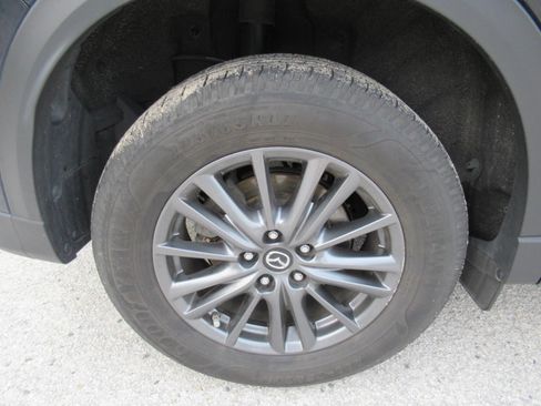 Used 2019 MAZDA CX-5 Touring FWD image 5