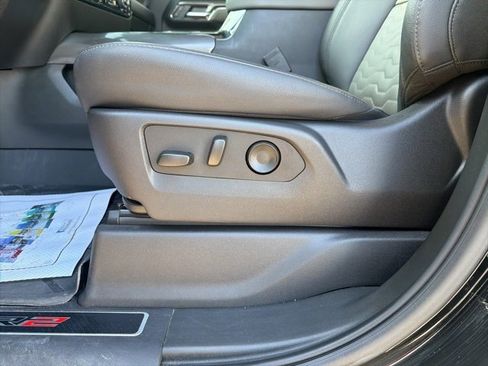 Used 2025 Chevrolet Silverado 2500 ZR2 image 20