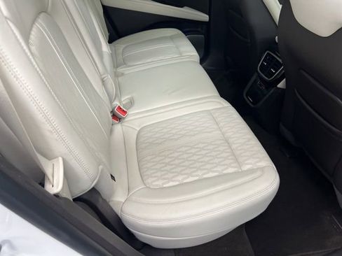 Certified 2022 Lincoln Nautilus Black Label AWD/4WD image 23