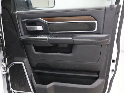 Used 2022 RAM 2500 Laramie image 24