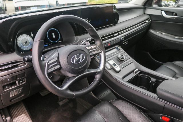 Certified 2023 Hyundai Palisade Limited FWD image 30