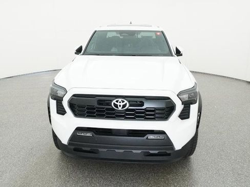 Certified 2025 Toyota Tacoma TRD Off-Road w/ TRD Off Road Upgrade Package image 2