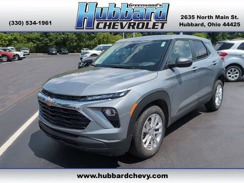 Used 2024 Chevrolet TrailBlazer LS w/ LS Convenience Package FWD image 1