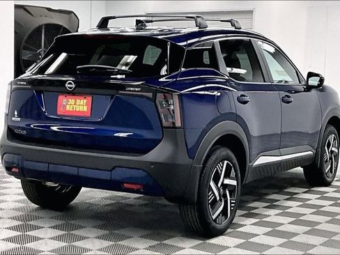 New 2026 Nissan Kicks SV w/ Charging Package image 17