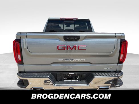 New 2026 GMC Sierra 1500 SLT w/ SLT Premium Plus Package AWD/4WD image 9