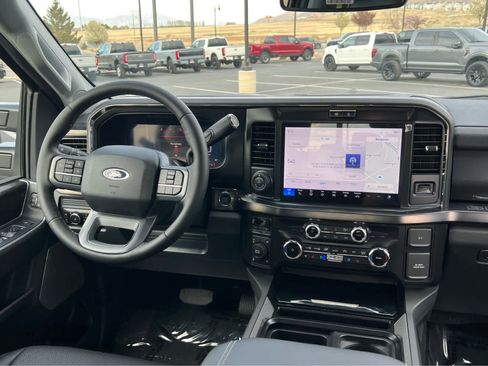 New 2026 Ford F250 Lariat w/ Black Appearance Package image 25