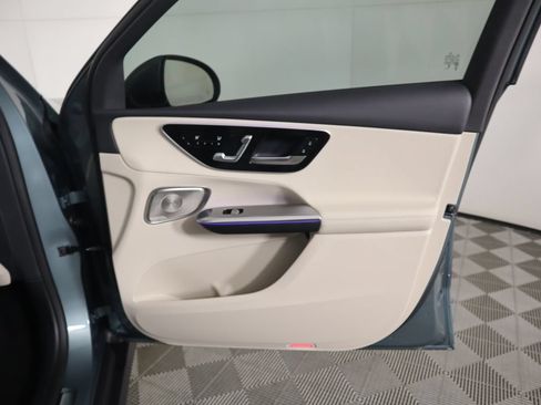 Certified 2026 Mercedes-Benz GLC 300 image 27