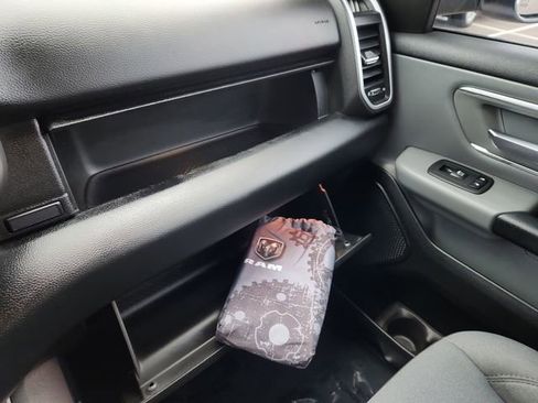 Used 2019 RAM 1500 Big Horn image 45