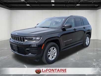 Used 2023 Jeep Grand Cherokee Laredo