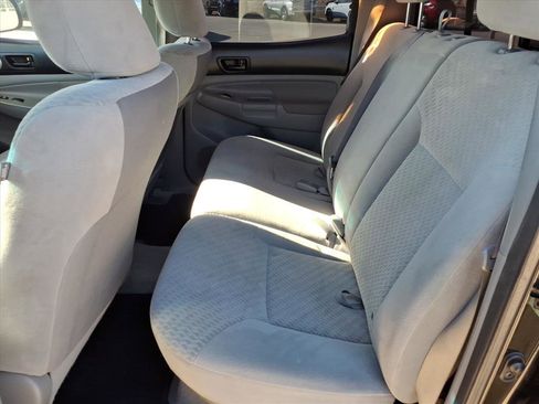 Used 2011 Toyota Tacoma PreRunner image 15