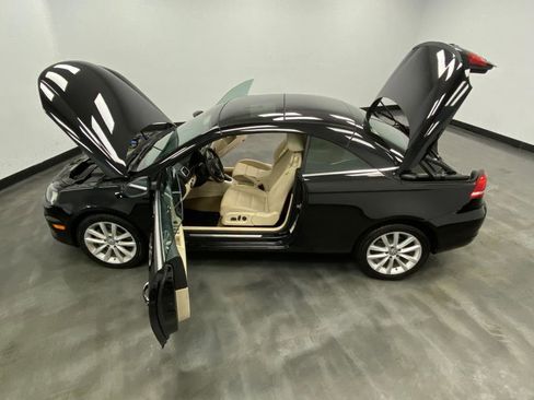 Used 2016 Volkswagen Eos Komfort image 50