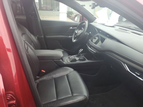 Used 2020 Cadillac XT4 Sport image 11