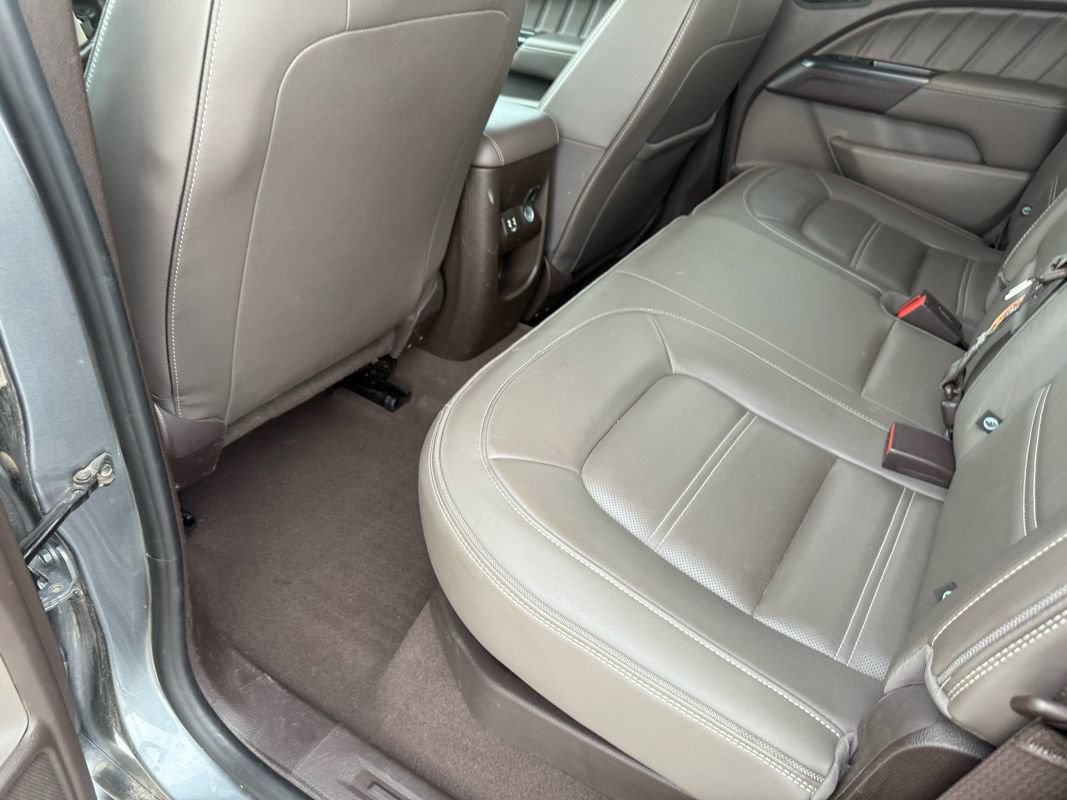 Used 2022 GMC Canyon Denali AWD/4WD image 27