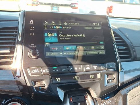 Used 2023 Honda Odyssey Elite image 23