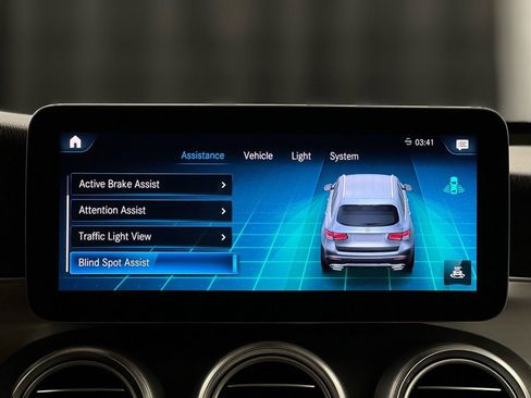 Used 2020 Mercedes-Benz GLC 300 4MATIC w/ AMG Line image 29