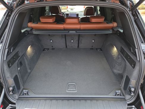 New 2026 BMW X5 xDrive40i w/ Executive Package image 12
