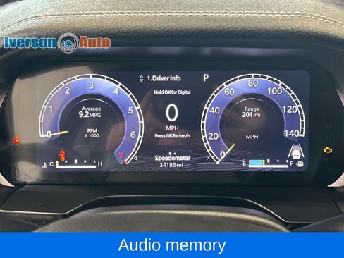Used 2023 Jeep Grand Cherokee L Limited w/ Black Appearance Package AWD/4WD image 19