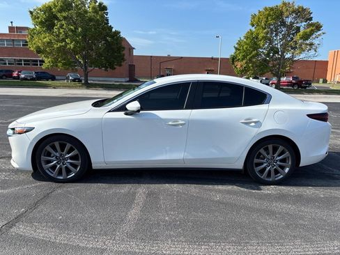 Used 2021 MAZDA MAZDA3 s FWD image 6