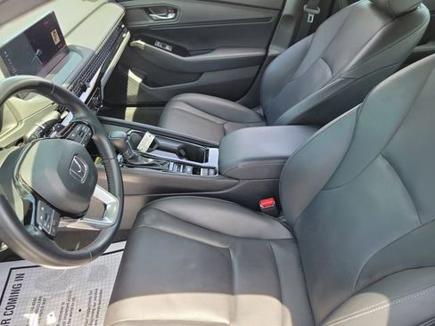 Used 2024 Honda Accord Touring image 18