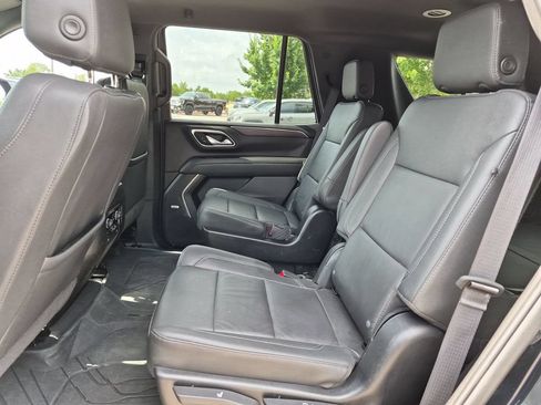 Used 2023 Chevrolet Tahoe Z71 w/ Luxury Package AWD/4WD image 36