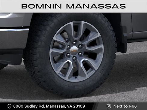 New 2026 Chevrolet Silverado 1500 LT w/ Z71 Off-Road Package AWD/4WD image 9