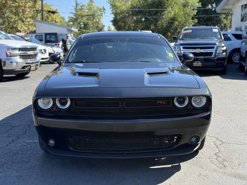 Used 2015 Dodge Challenger R/T Plus image 8