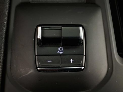 Used 2025 GMC Sierra 2500 AT4 w/ AT4 Premium Plus Package AWD/4WD image 22