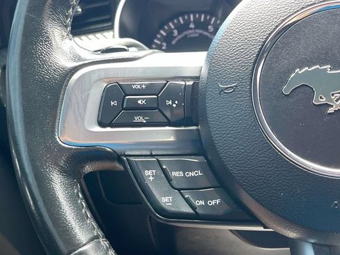 Used 2020 Ford Mustang Coupe w/ Black Accent Package RWD image 28