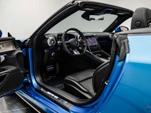 Used 2024 Mercedes-Benz SL 43 AMG image 45