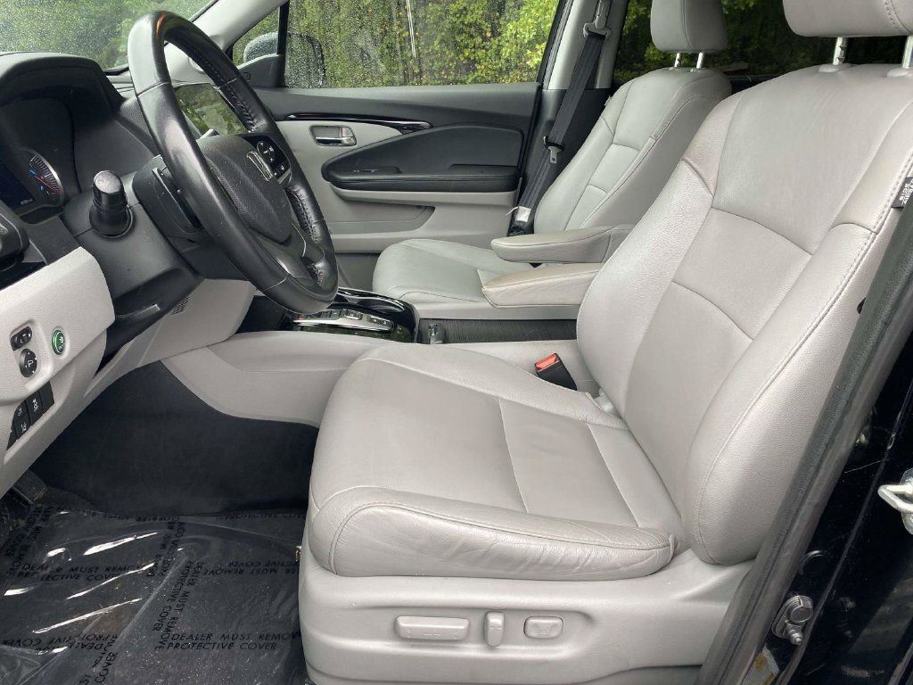Used 2019 Honda Pilot Touring image 13